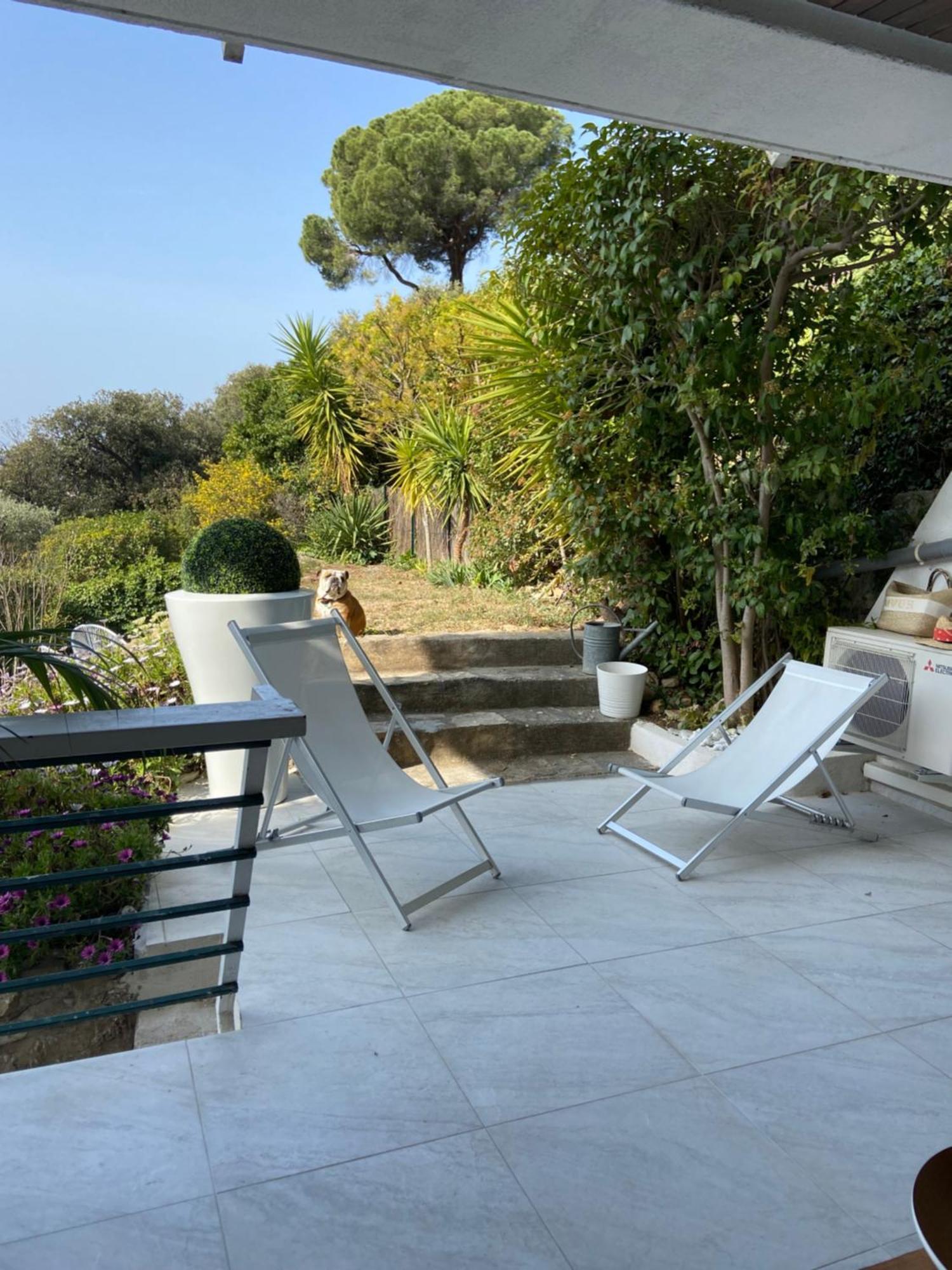 La Maison De Doms Avec Jacuzzi Et Vue Mer Cassis Exterior photo